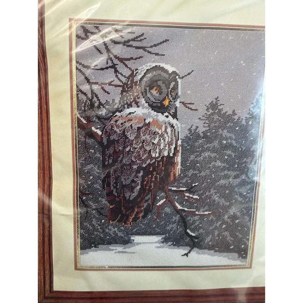 VTG Monarch Horizons The Owl Needlepoint Kit 12x16 Brown Grey New
